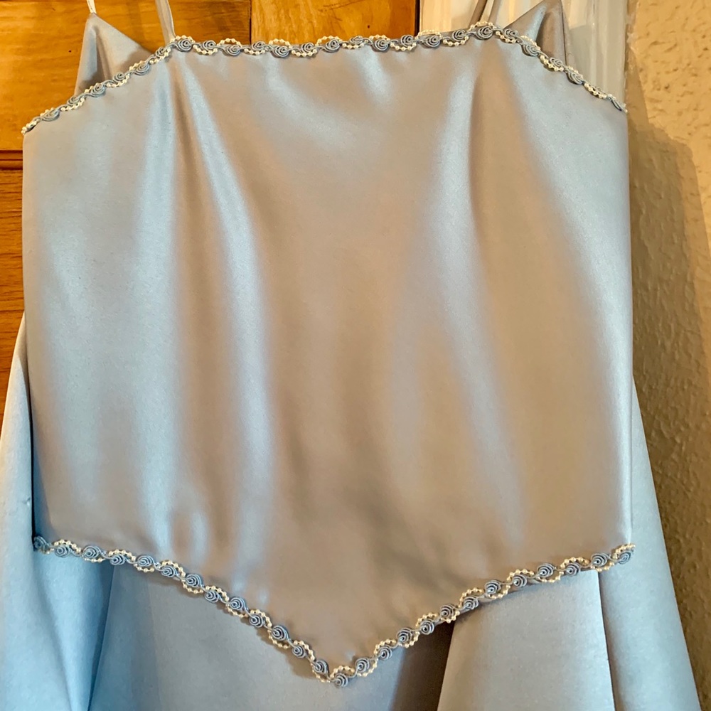 Beautiful Baby Blue 3 Piece Formal Gown